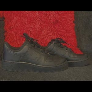 Nike Air Force 1 Woman Black and Black